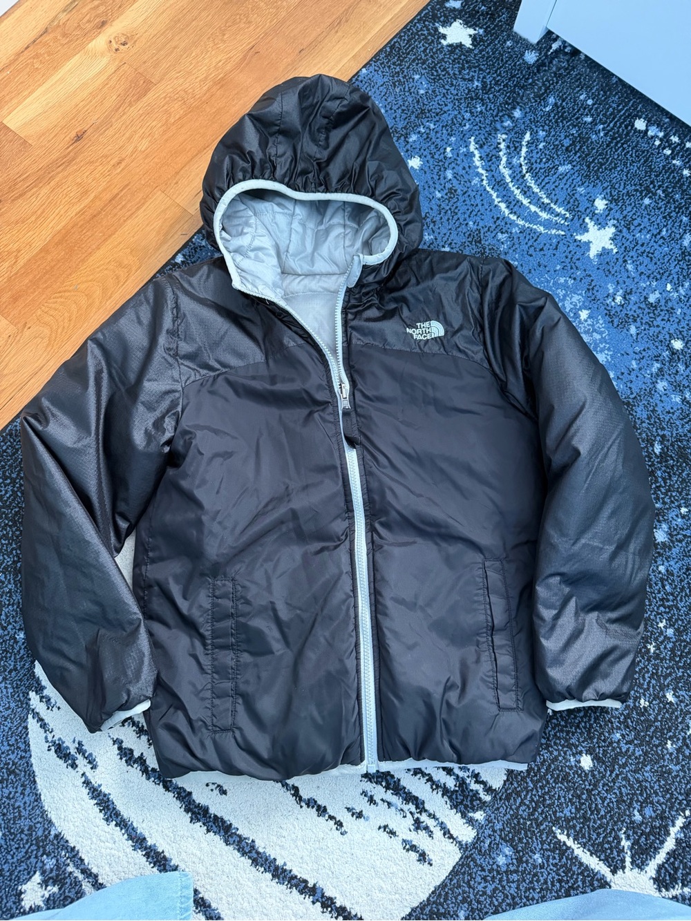 The North Face Kids Black Hooded Puffer Jacket with Light Gray Trim